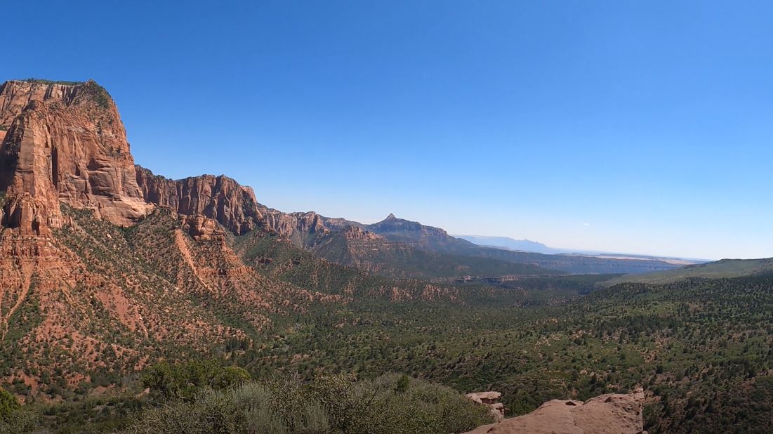 Zion National Park: Emerald Pools, Mt. Carmel Tunnel, and Kolob Canyons ...